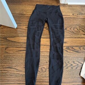 Lululemon Black High-Waisted Leggings size 4